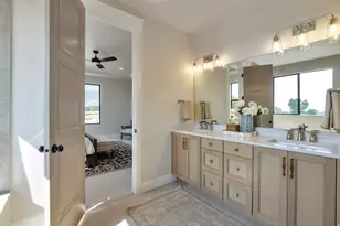 286 W Summerhill Ln, Centerville, UT 84014 - Photo 25