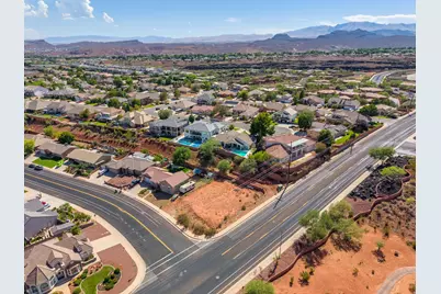 1987 N Lava Flow Dr, Saint George, UT 84770 - Photo 15