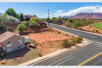 1987 N Lava Flow Dr, Saint George, UT 84770 - Photo 5