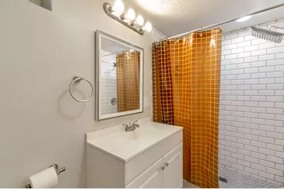 873 S 400 W, Bountiful, UT 84010 - Photo 25