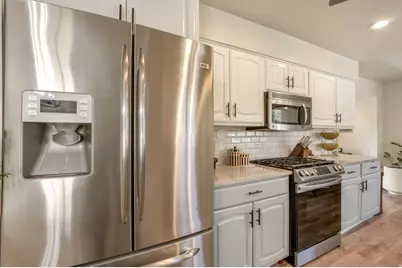873 S 400 W, Bountiful, UT 84010 - Photo 7