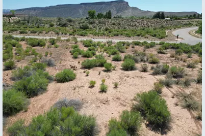 29 Sierra Bella #29, Virgin, UT 84779 - Photo 3