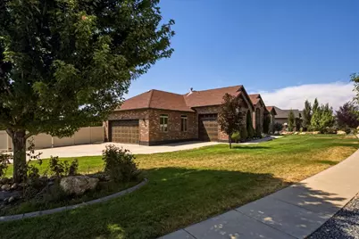 4028 Mountainbrook Way, Mountain Green, UT 84050 - Photo 9