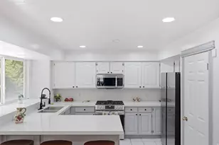 1064 E 1500 N, Layton, UT 84040 - Photo 7