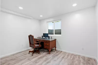 1064 E 1500 N, Layton, UT 84040 - Photo 17