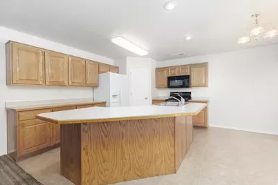 2137 E 10 S, Saint George, UT 84790 - Photo 7