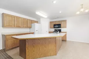 2137 E 10 S, Saint George, UT 84790 - Photo 7