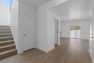 7192 Oquirrh Ranch Parkway, Eagle Mountain, UT 84005 - Photo 5