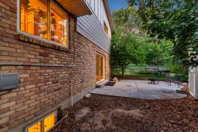 9192 Shad Ln, Sandy, UT 84093 - Photo 25