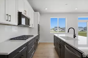 1566 E Livi Ln N, Saratoga Springs, UT 84045 - Photo 15