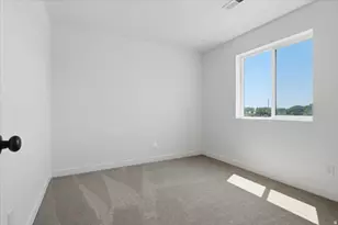 1566 E Livi Ln N, Saratoga Springs, UT 84045 - Photo 27