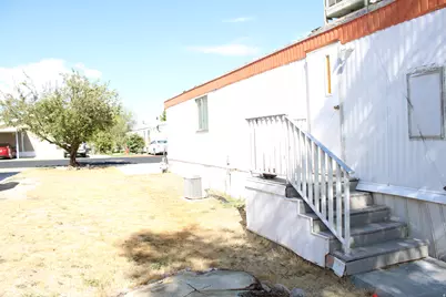 1734 N 210 E #36, Tooele, UT 84074 - Photo 23