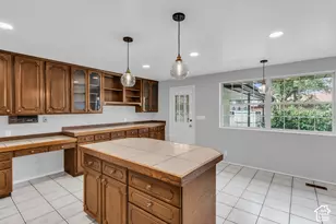2329 E Sublette Pl, Sandy, UT 84093 - Photo 19