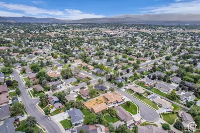 2329 E Sublette Pl, Sandy, UT 84093 - Photo 51