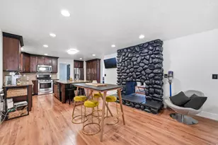 2235 E Woodchuck Way, Sandy, UT 84093 - Photo 11