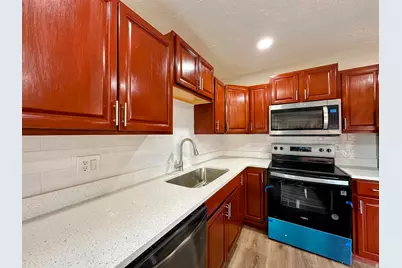 6092 S Longmore Dr W, Salt Lake City, UT 84118 - Photo 5