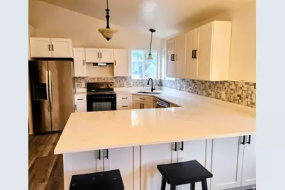 5914 Valley Point Dr, West Valley, UT 84128 - Photo 19