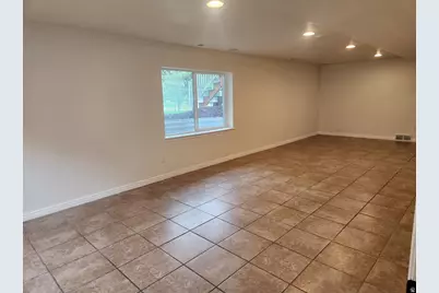 5914 Valley Point Dr, West Valley, UT 84128 - Photo 15