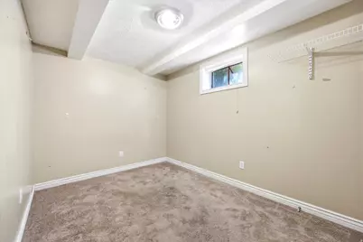4372 S 375 E, Washington Terrace, UT 84405 - Photo 15