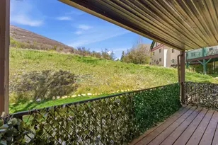 1041 W Grindelwald Ct, Midway, UT 84049 - Photo 25