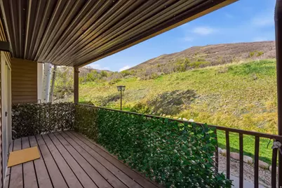 1041 W Grindelwald Ct #R-5, Midway, UT 84049 - Photo 1