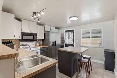 470 Polk Ave, Ogden, UT 84404 - Photo 7