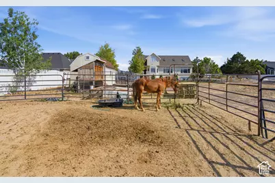 395 Premier Ln, Grantsville, UT 84029 - Photo 5
