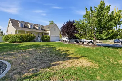 395 Premier Ln, Grantsville, UT 84029 - Photo 15