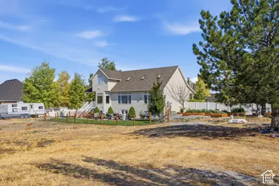 395 Premier Ln, Grantsville, UT 84029 - Photo 13