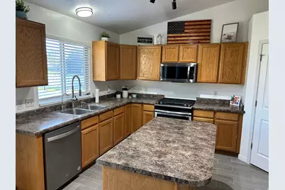 141 W 2100 N, Tooele, UT 84074 - Photo 13