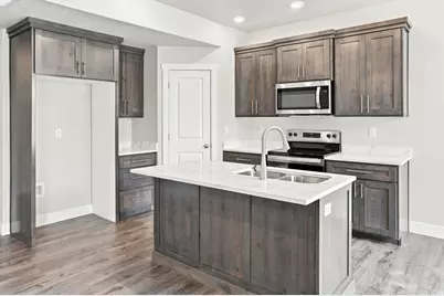 813 S 270 E #3, Smithfield, UT 84335 - Photo 3