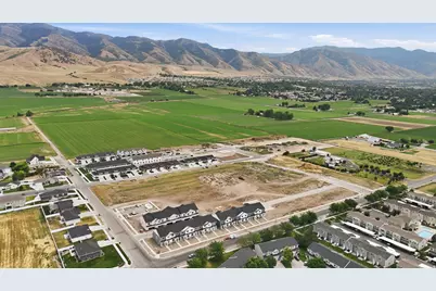 813 S 270 E #3, Smithfield, UT 84335 - Photo 35