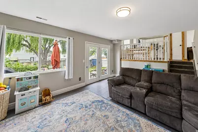 5503 S 3375 W, Roy, UT 84067 - Photo 13