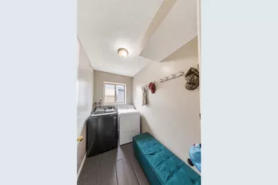 5503 S 3375 W, Roy, UT 84067 - Photo 15