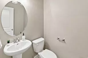 817 S 270 E, Smithfield, UT 84335 - Photo 11