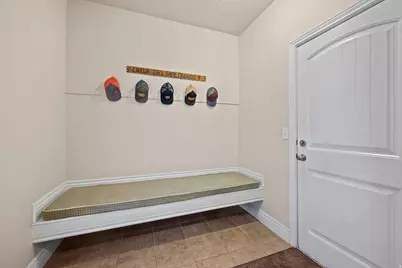 304 E Box Elder Dr, Grantsville, UT 84029 - Photo 17