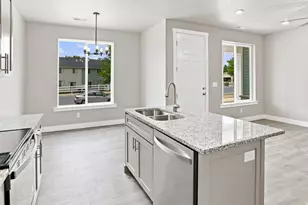 821 S 270 E, Smithfield, UT 84335 - Photo 3