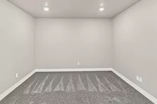 821 S 270 E, Smithfield, UT 84335 - Photo 21