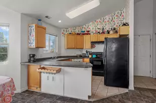 148 W Daybreak Ln, Saratoga Springs, UT 84045 - Photo 7