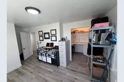 180 N Sage Ln, Loa, UT 84747 - Photo 29