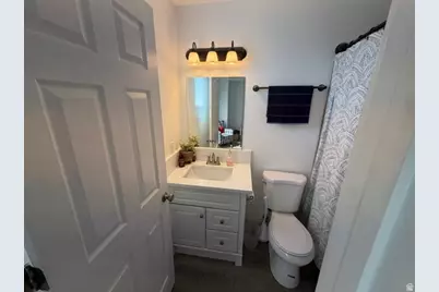 180 N Sage Ln, Loa, UT 84747 - Photo 19