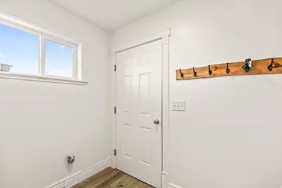 180 N Sage Ln, Loa, UT 84747 - Photo 23