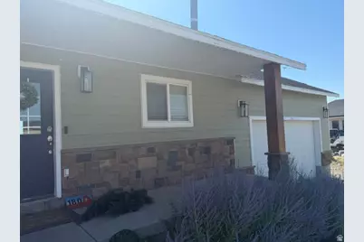 180 N Sage Ln, Loa, UT 84747 - Photo 3
