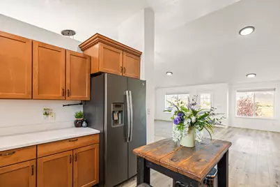 180 N Sage Ln, Loa, UT 84747 - Photo 17