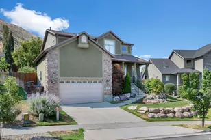236 E Summer Leaf Dr S, Draper, UT 84020 - Photo 1