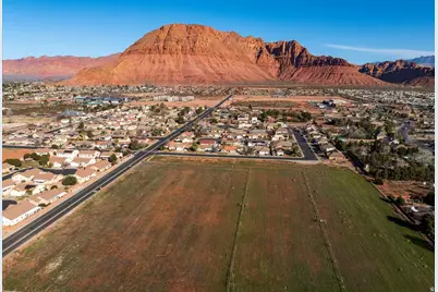 333 S 400 E #LOT 3, Ivins, UT 84738 - Photo 25