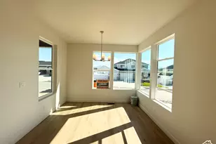 7628 S Clipper Hill Rd W, West Jordan, UT 84081 - Photo 9