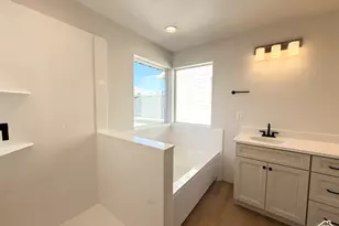 7628 S Clipper Hill Rd W, West Jordan, UT 84081 - Photo 17