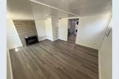 359 E 900 S, Salt Lake City, UT 84111 - Photo 3