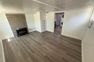 359 E 900 S, Salt Lake City, UT 84111 - Photo 3